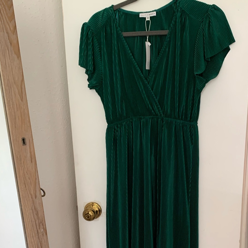 Green long dress